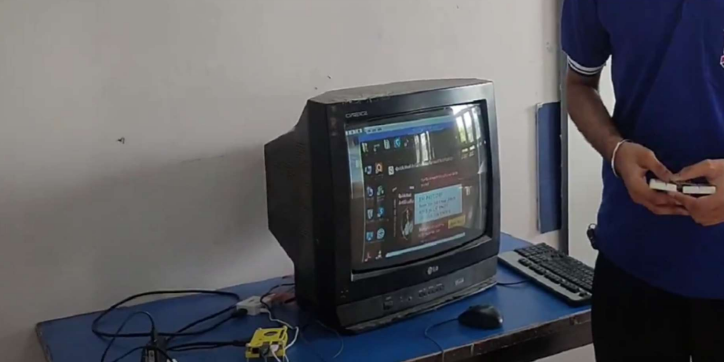 Online Classroom Device